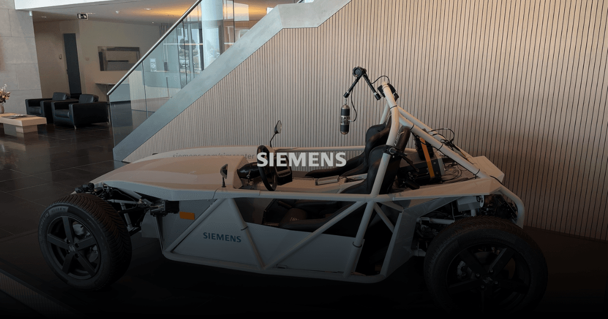 Developing a web interface for a simulation and testing platform